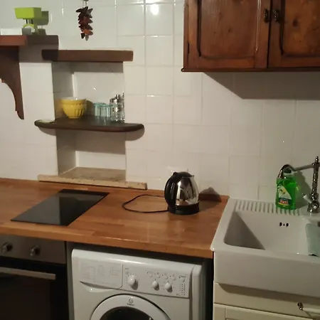 Fawlty Towers Todi
